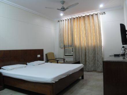 Hotel Savera Inn, Bhopal 2